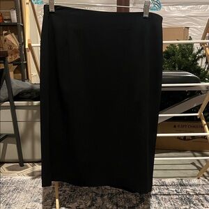 Garfield & Marks Black Pencil Skirt